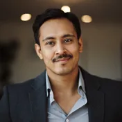 Foto de Brad Pérez, cliente de Flama Creators
